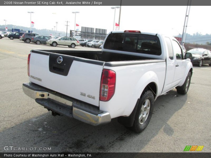 Avalanche White / Beige 2008 Nissan Frontier SE King Cab 4x4