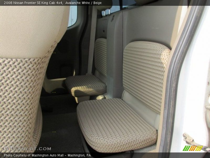 Avalanche White / Beige 2008 Nissan Frontier SE King Cab 4x4