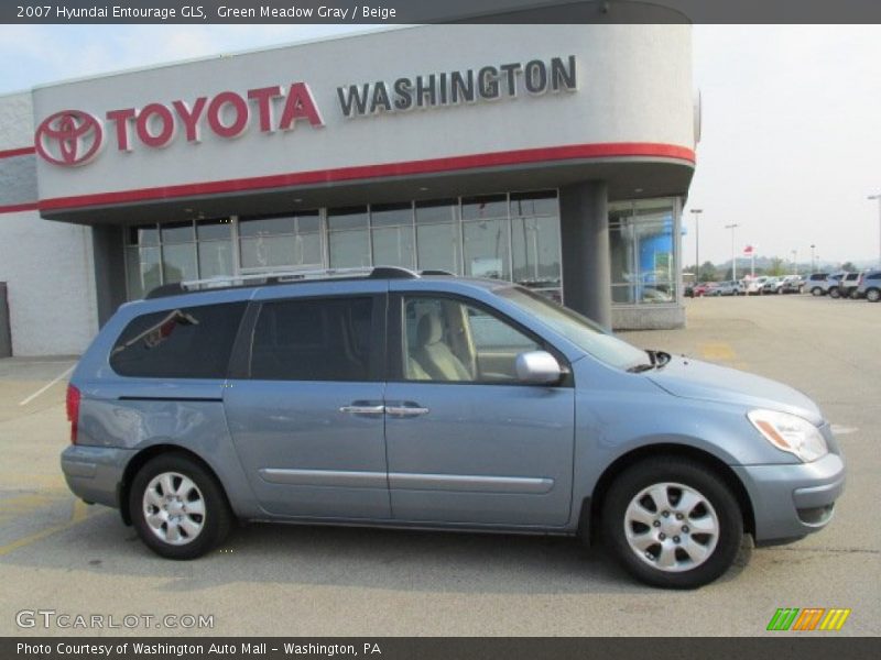 Green Meadow Gray / Beige 2007 Hyundai Entourage GLS