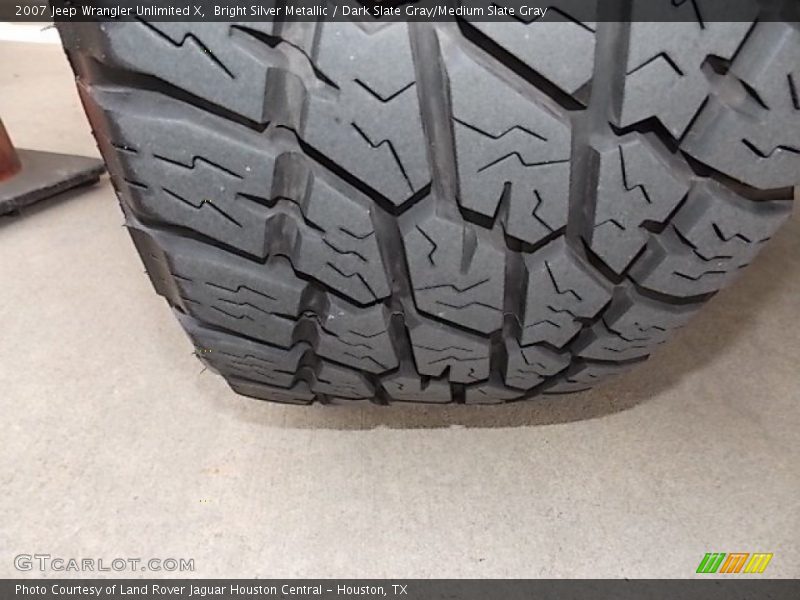 Bright Silver Metallic / Dark Slate Gray/Medium Slate Gray 2007 Jeep Wrangler Unlimited X