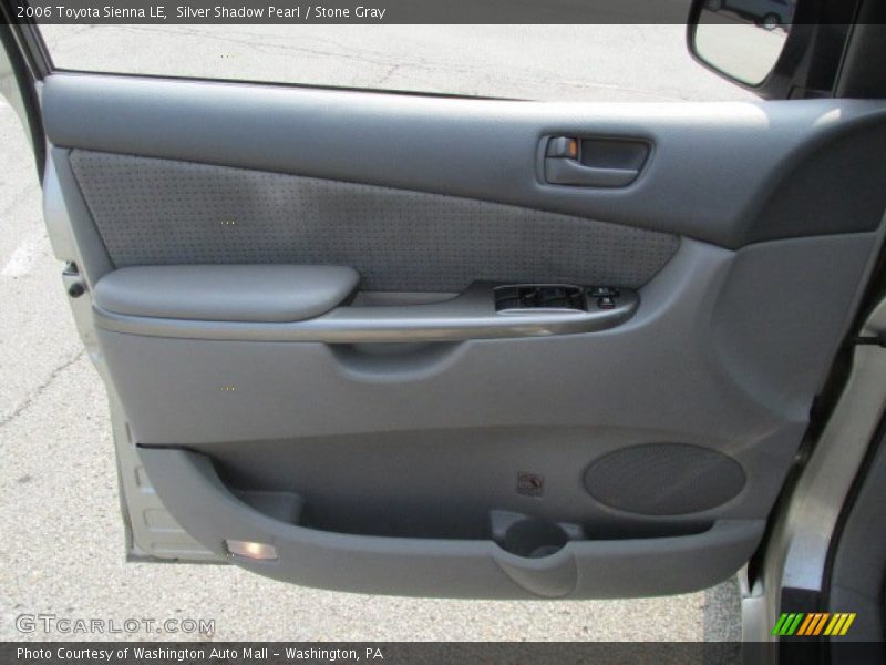 Silver Shadow Pearl / Stone Gray 2006 Toyota Sienna LE
