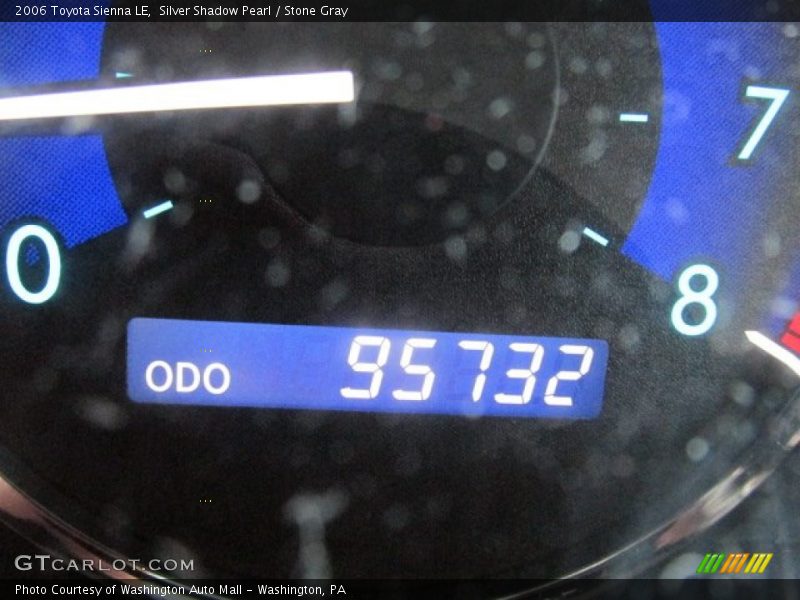 Silver Shadow Pearl / Stone Gray 2006 Toyota Sienna LE