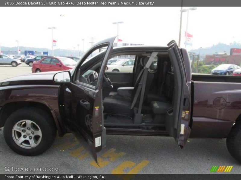 Deep Molten Red Pearl / Medium Slate Gray 2005 Dodge Dakota SLT Club Cab 4x4
