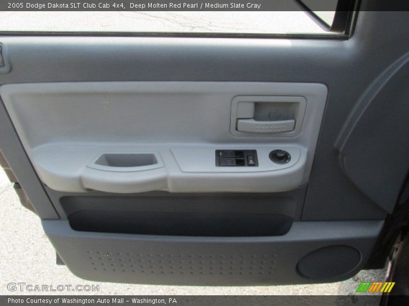 Deep Molten Red Pearl / Medium Slate Gray 2005 Dodge Dakota SLT Club Cab 4x4