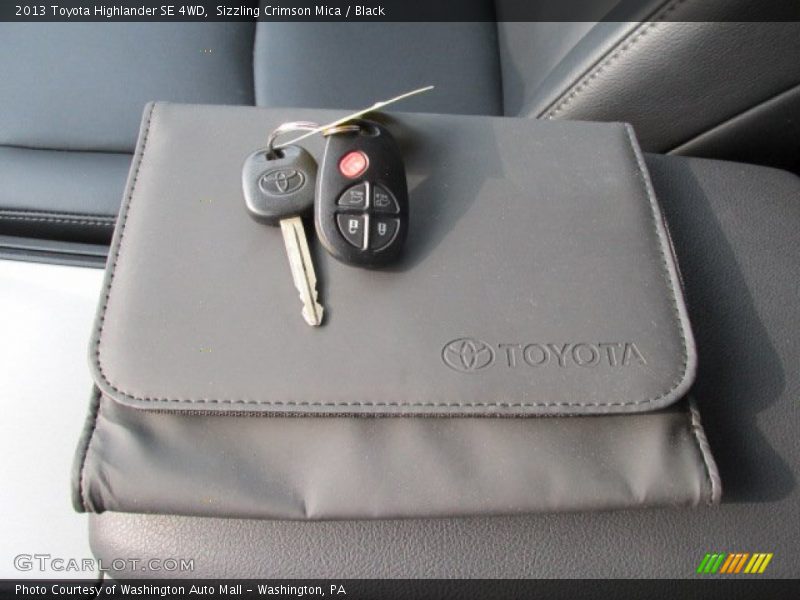 Sizzling Crimson Mica / Black 2013 Toyota Highlander SE 4WD