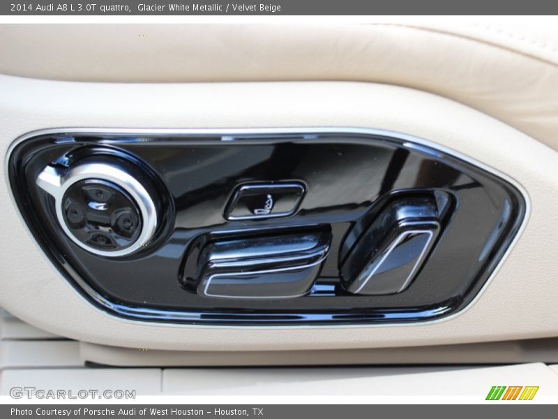 Controls of 2014 A8 L 3.0T quattro