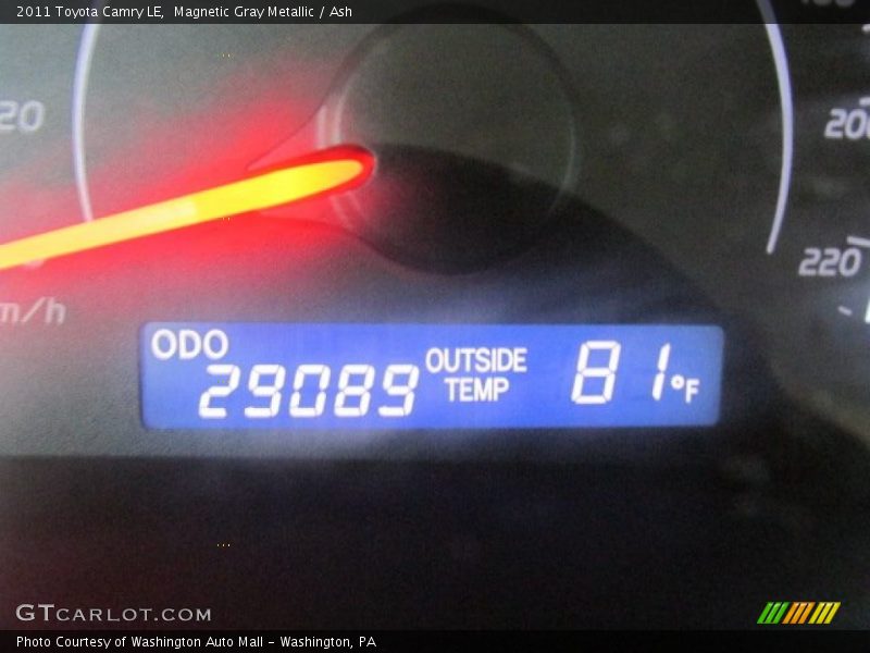 Magnetic Gray Metallic / Ash 2011 Toyota Camry LE