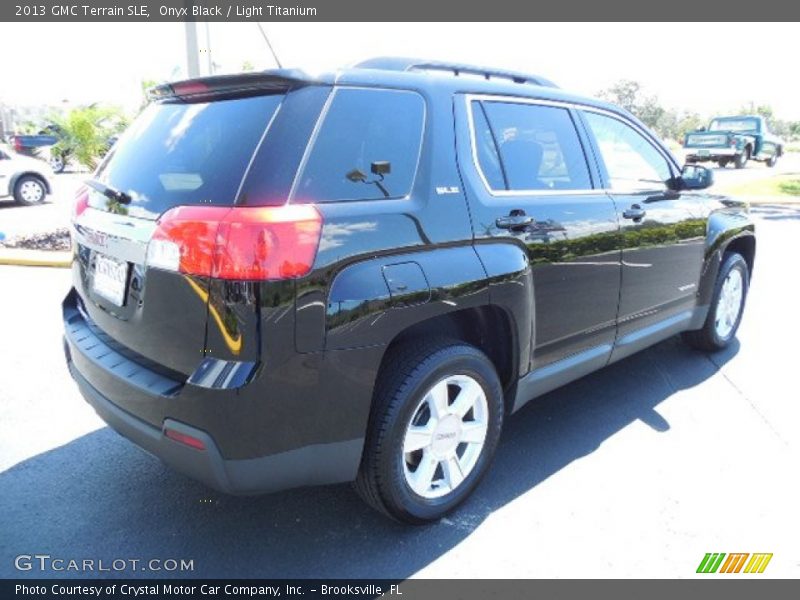 Onyx Black / Light Titanium 2013 GMC Terrain SLE