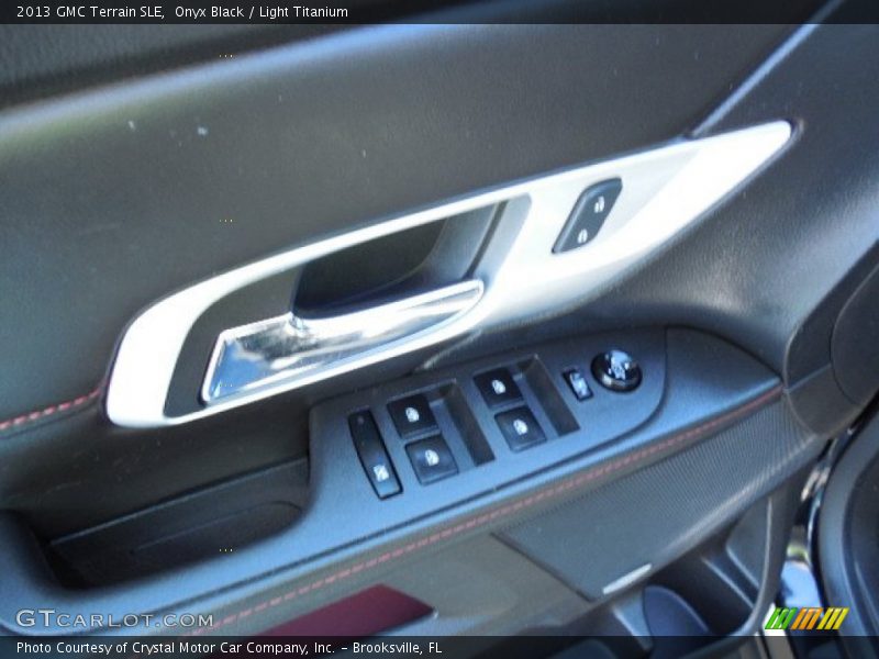 Onyx Black / Light Titanium 2013 GMC Terrain SLE