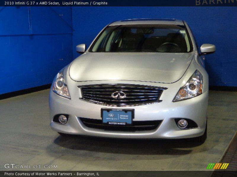 Liquid Platinum / Graphite 2010 Infiniti G 37 x AWD Sedan
