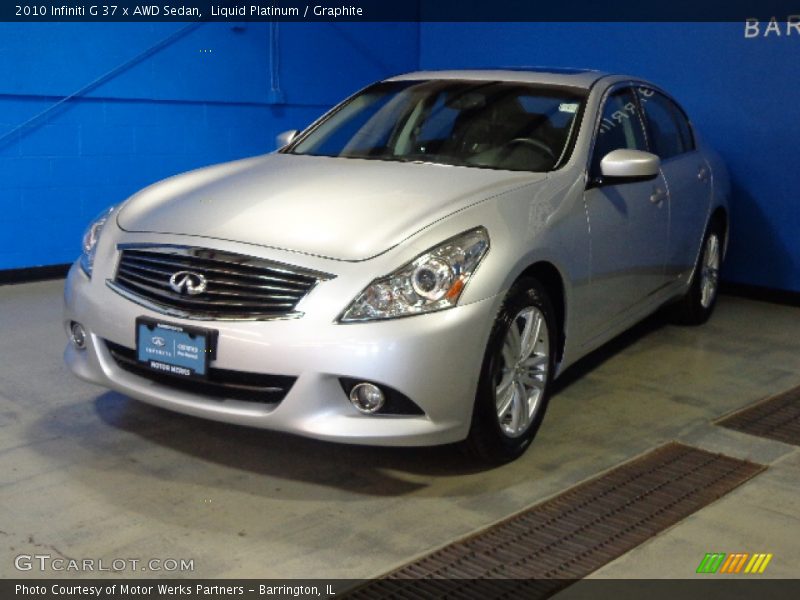 Liquid Platinum / Graphite 2010 Infiniti G 37 x AWD Sedan