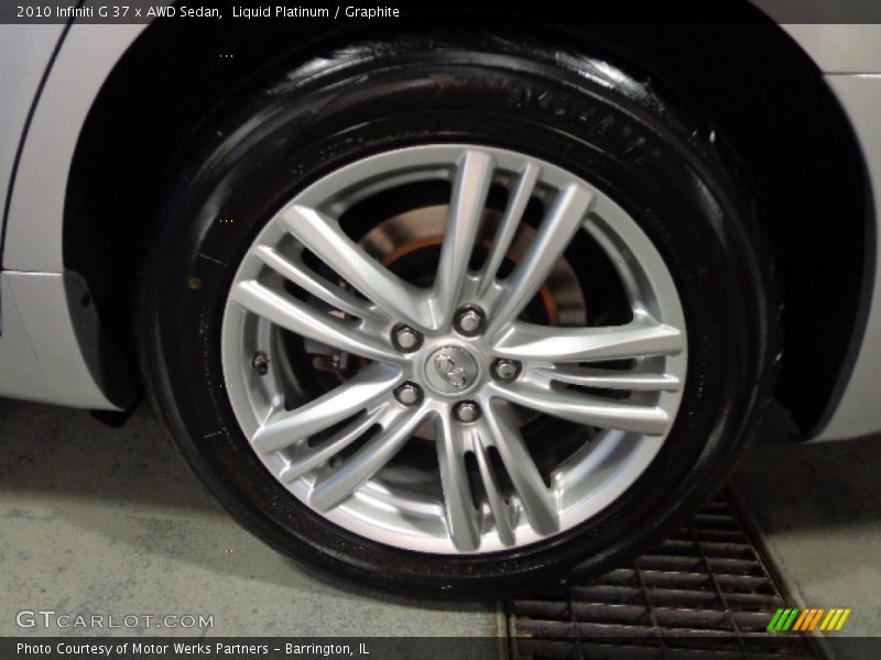 Liquid Platinum / Graphite 2010 Infiniti G 37 x AWD Sedan