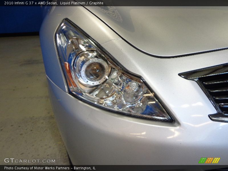 Liquid Platinum / Graphite 2010 Infiniti G 37 x AWD Sedan