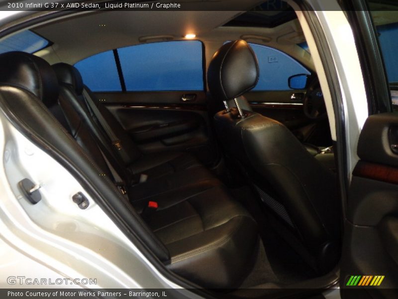 Liquid Platinum / Graphite 2010 Infiniti G 37 x AWD Sedan