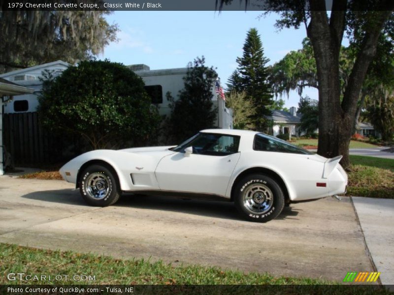  1979 Corvette Coupe Classic White
