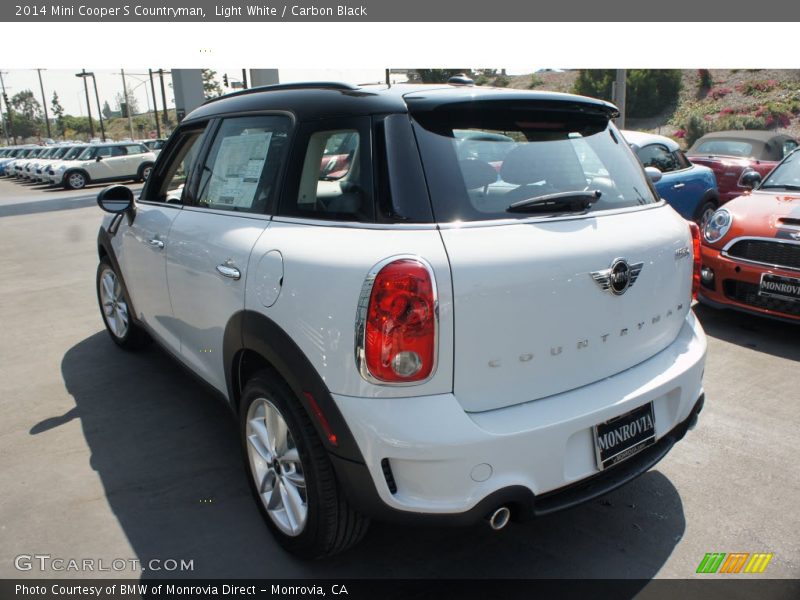 Light White / Carbon Black 2014 Mini Cooper S Countryman