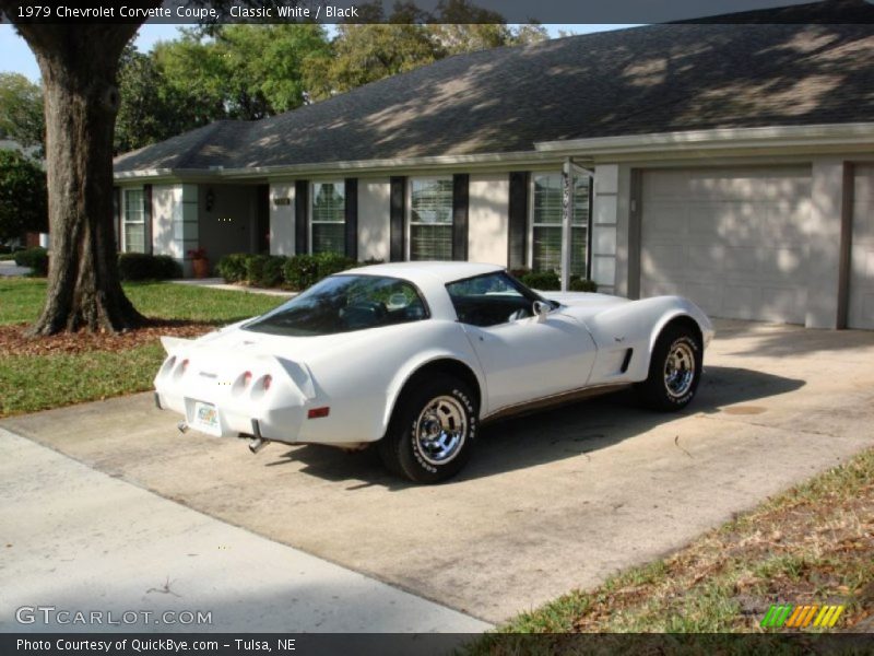 Classic White / Black 1979 Chevrolet Corvette Coupe