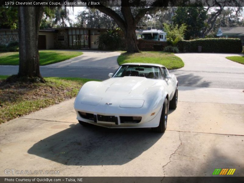 Classic White / Black 1979 Chevrolet Corvette Coupe