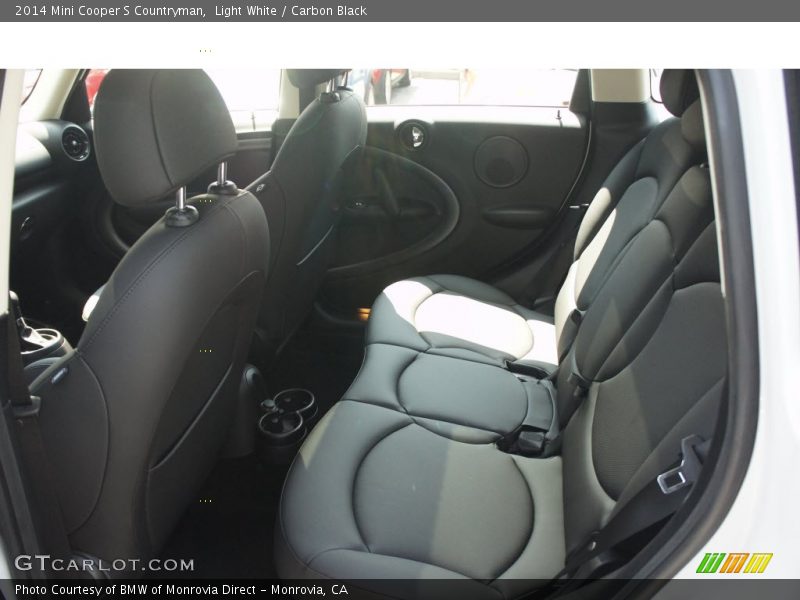 Light White / Carbon Black 2014 Mini Cooper S Countryman