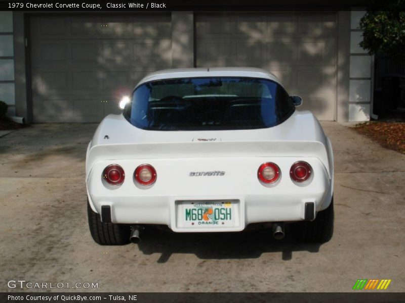 Classic White / Black 1979 Chevrolet Corvette Coupe