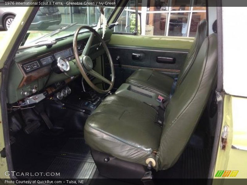  1976 Scout II Terra Ivy Green Interior