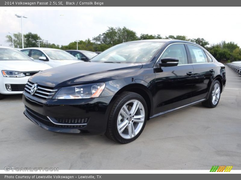Black / Cornsilk Beige 2014 Volkswagen Passat 2.5L SE