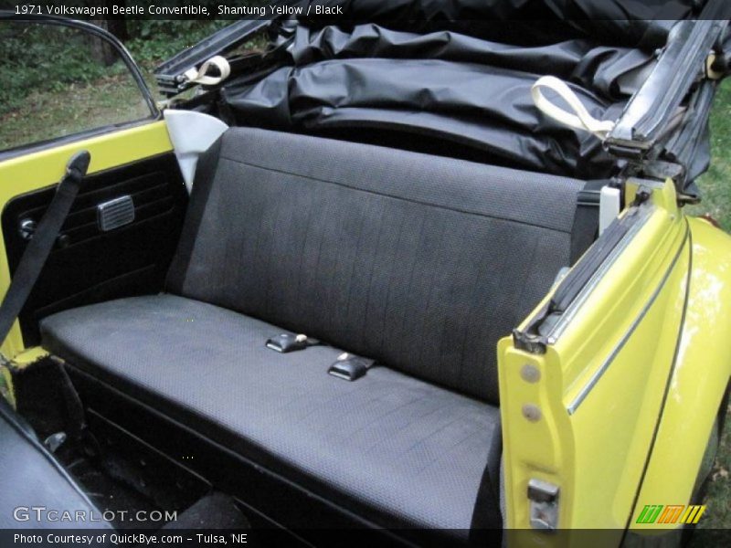 Shantung Yellow / Black 1971 Volkswagen Beetle Convertible