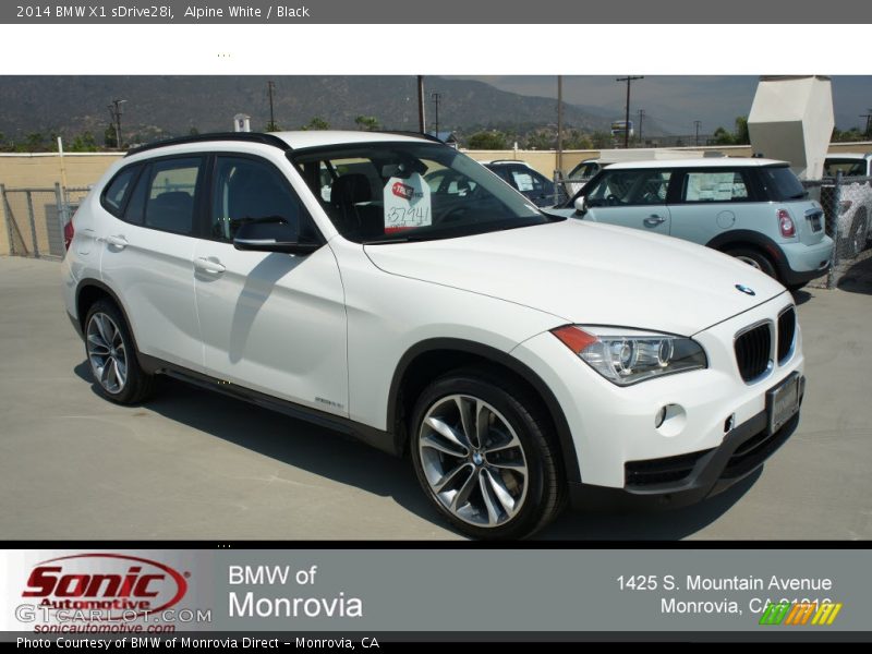 Alpine White / Black 2014 BMW X1 sDrive28i