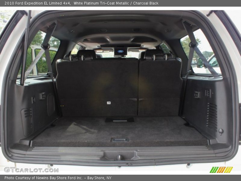 White Platinum Tri-Coat Metallic / Charcoal Black 2010 Ford Expedition EL Limited 4x4