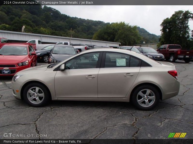 Champagne Silver Metallic / Jet Black 2014 Chevrolet Cruze LT