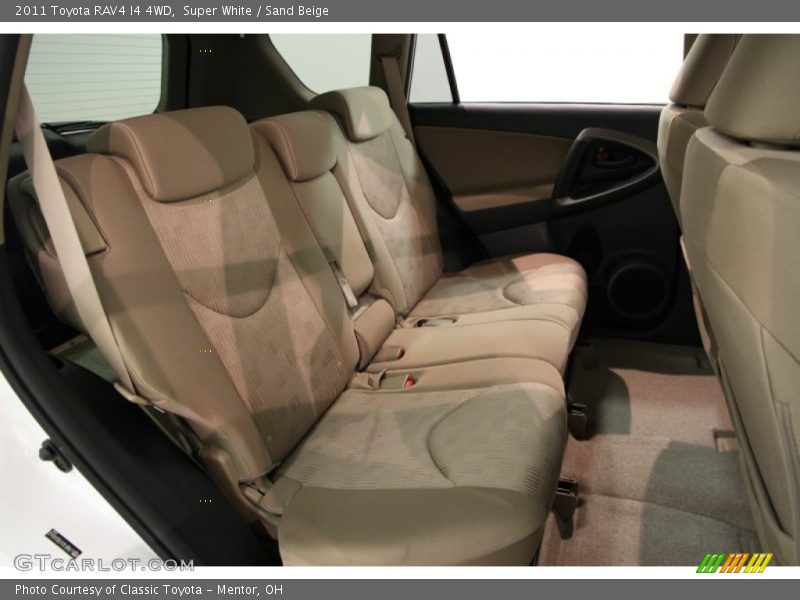 Super White / Sand Beige 2011 Toyota RAV4 I4 4WD