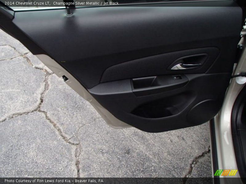 Champagne Silver Metallic / Jet Black 2014 Chevrolet Cruze LT