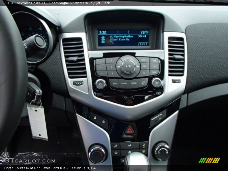 Champagne Silver Metallic / Jet Black 2014 Chevrolet Cruze LT