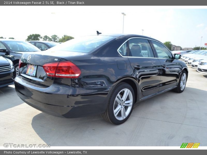 Black / Titan Black 2014 Volkswagen Passat 2.5L SE