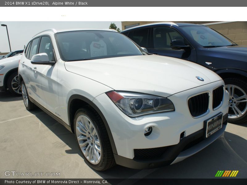 Alpine White / Black 2014 BMW X1 sDrive28i