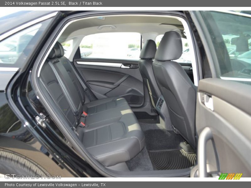 Black / Titan Black 2014 Volkswagen Passat 2.5L SE
