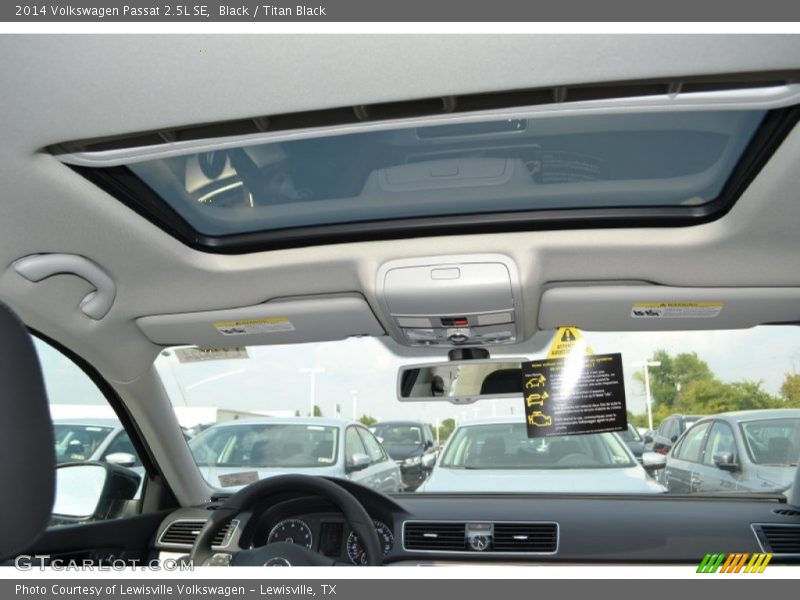 Black / Titan Black 2014 Volkswagen Passat 2.5L SE