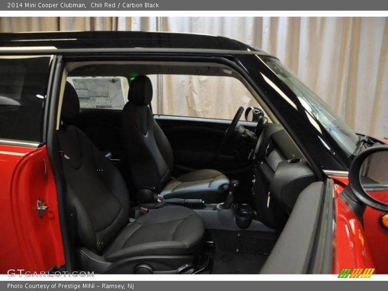 Chili Red / Carbon Black 2014 Mini Cooper Clubman