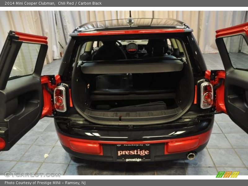 Chili Red / Carbon Black 2014 Mini Cooper Clubman