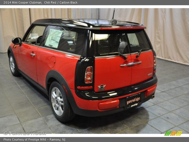Chili Red / Carbon Black 2014 Mini Cooper Clubman