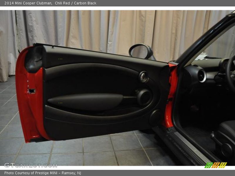 Chili Red / Carbon Black 2014 Mini Cooper Clubman