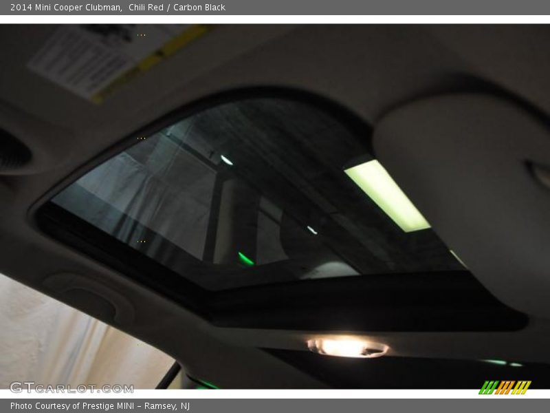 Chili Red / Carbon Black 2014 Mini Cooper Clubman