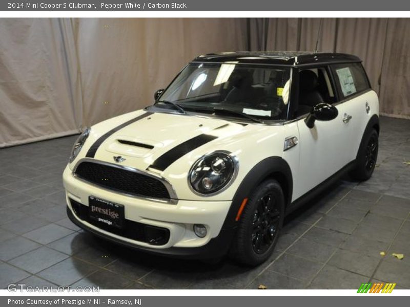Pepper White / Carbon Black 2014 Mini Cooper S Clubman
