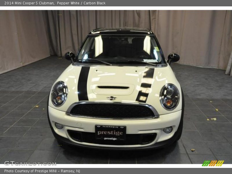 Pepper White / Carbon Black 2014 Mini Cooper S Clubman