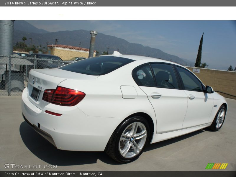 Alpine White / Black 2014 BMW 5 Series 528i Sedan