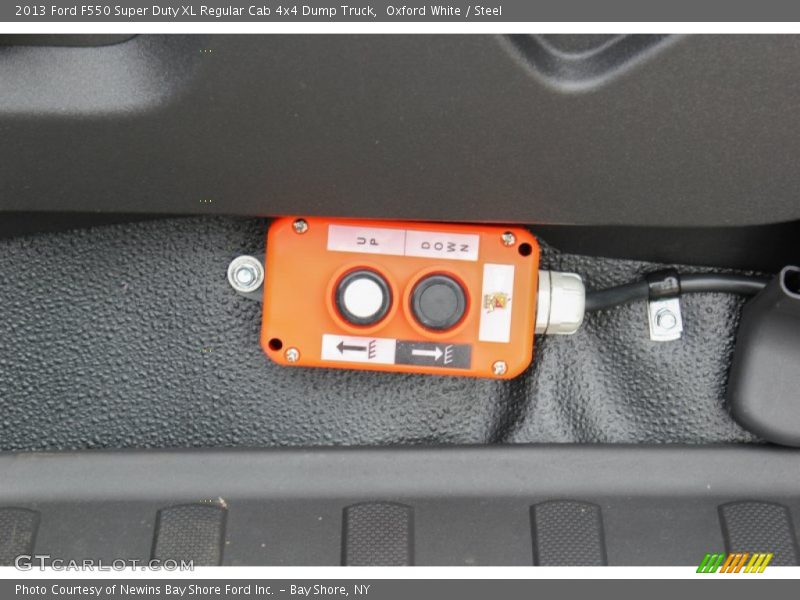 Oxford White / Steel 2013 Ford F550 Super Duty XL Regular Cab 4x4 Dump Truck