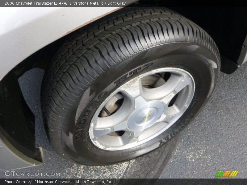 Silverstone Metallic / Light Gray 2006 Chevrolet TrailBlazer LS 4x4