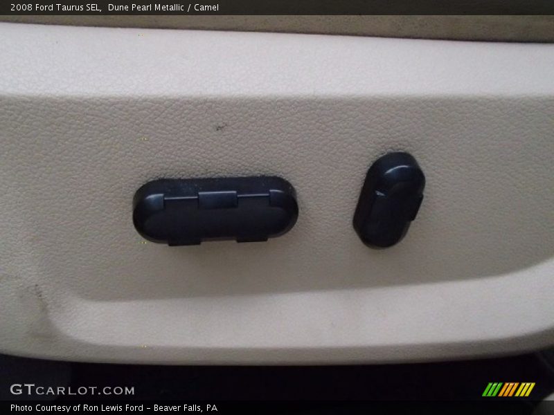Dune Pearl Metallic / Camel 2008 Ford Taurus SEL