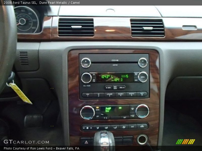 Dune Pearl Metallic / Camel 2008 Ford Taurus SEL