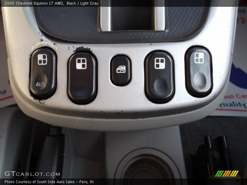 Black / Light Gray 2005 Chevrolet Equinox LT AWD